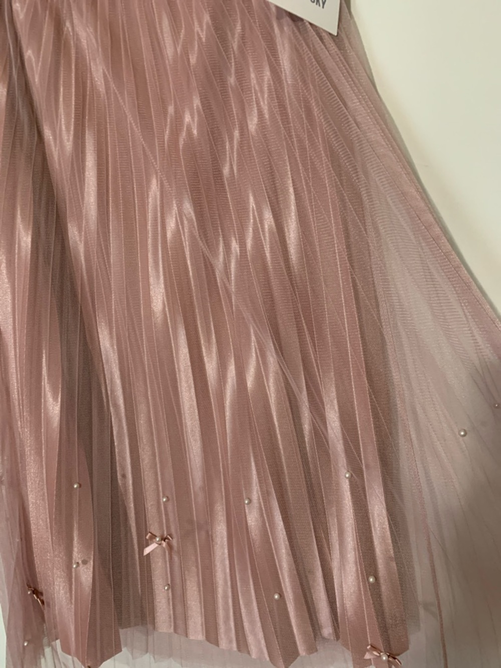Pleated Midi Skirt in Dusty Rose - Picture 8 of 9
